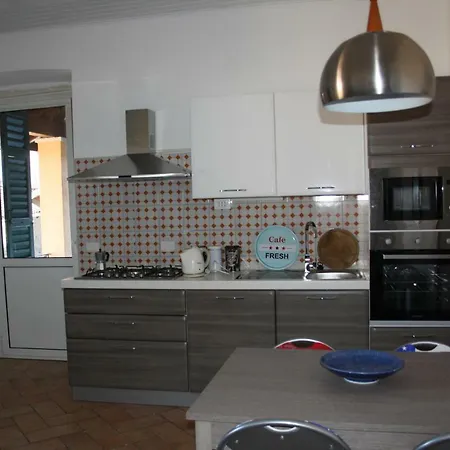 Apartment Casa Lawrence Brisino